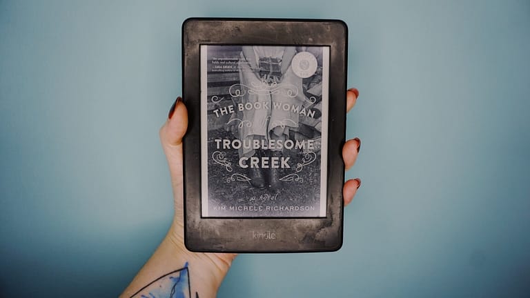 Review: The Book Woman of Troublesome Creek – Kim Michele Richardson